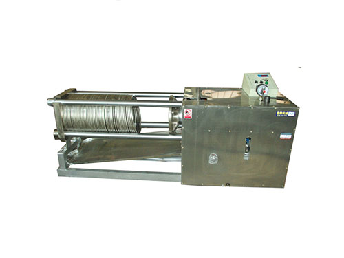 不銹鋼材質(zhì)全自動(dòng)臥式液壓榨油機(jī)DLW-100DS,自動(dòng)壓榨退榨，古法榨油機(jī)